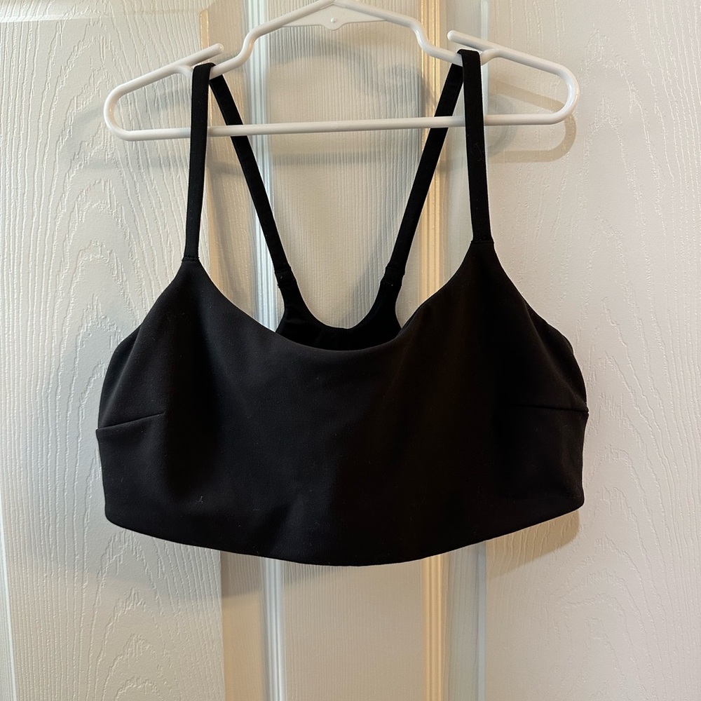 Wunder train strappy racer bra sz 8